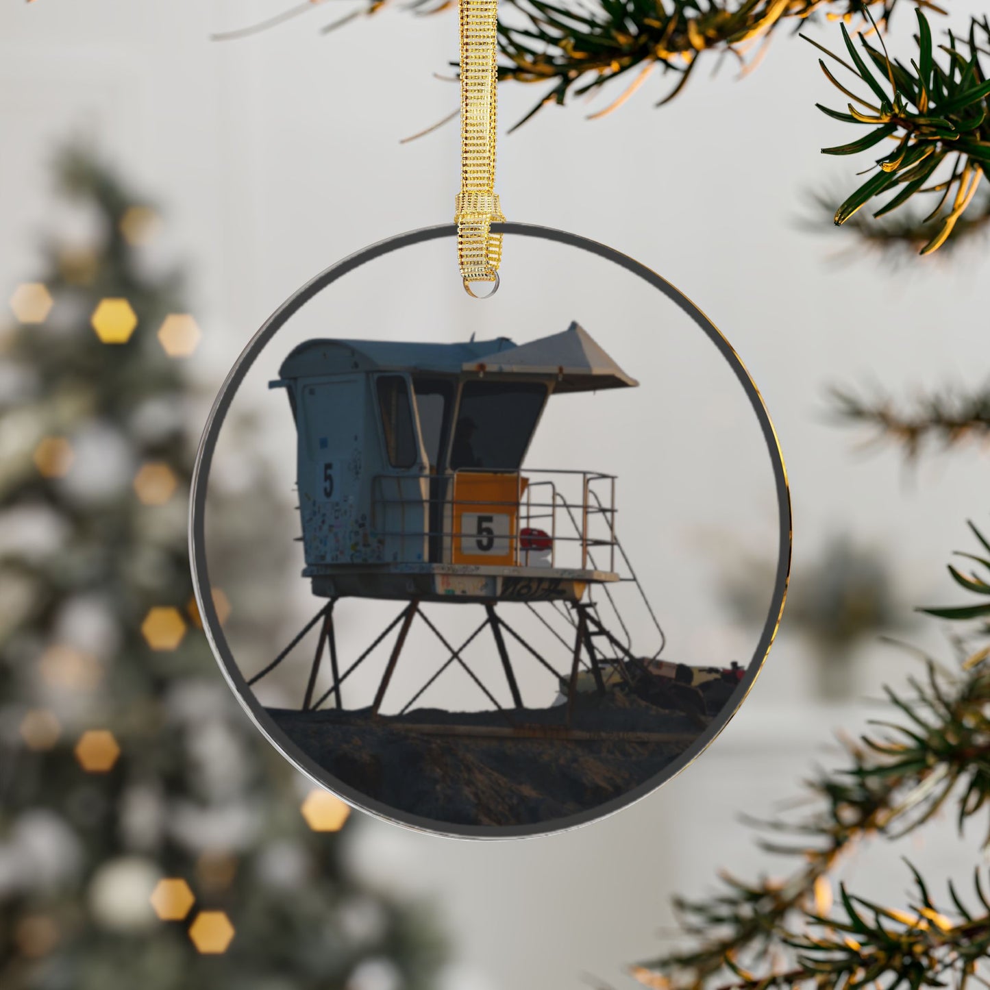 Lifeguard Tower 5 [Acrylic Ornaments]
