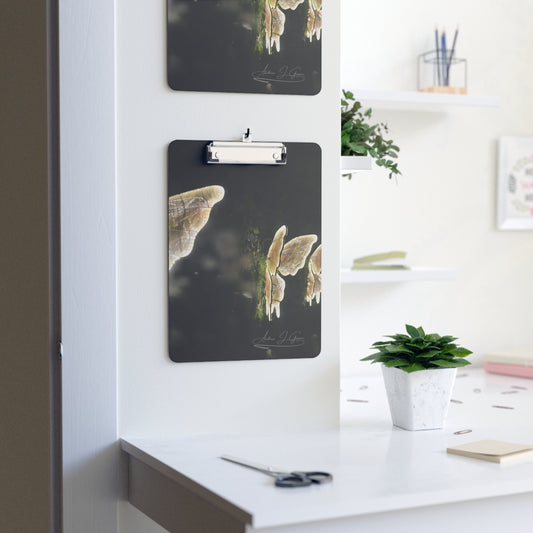 Nightwings [Clipboard]