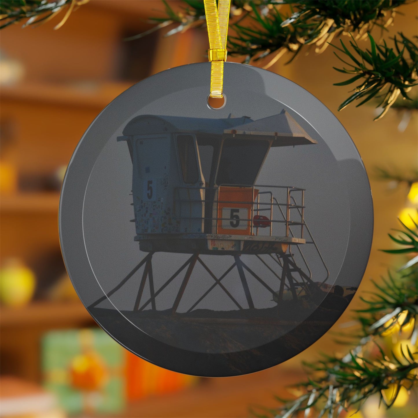 Lifeguard Tower 5 [Glass Ornament]