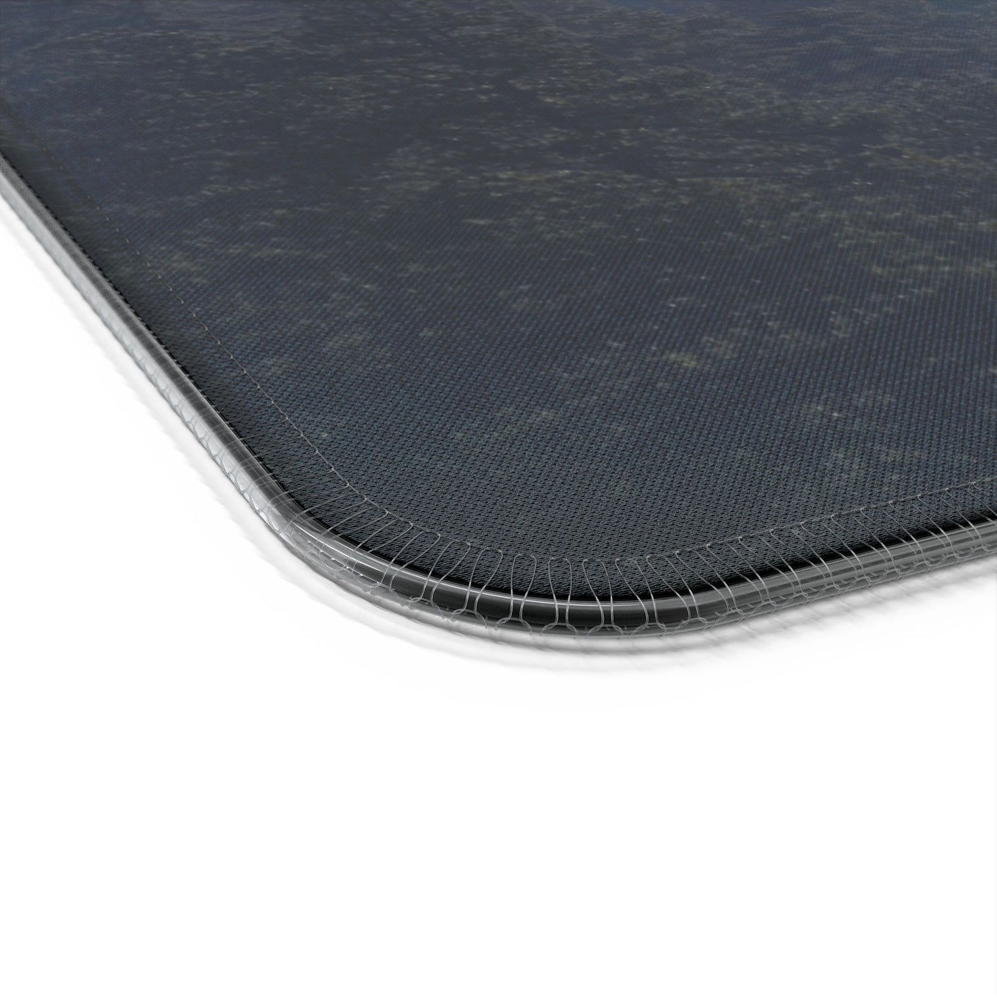 SHROUDED [LED Gaming Mouse Pad, Wireless Charging]